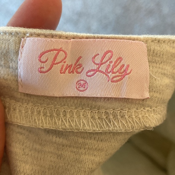 NWOT pink lily jumpsuit - Picture 2 of 2